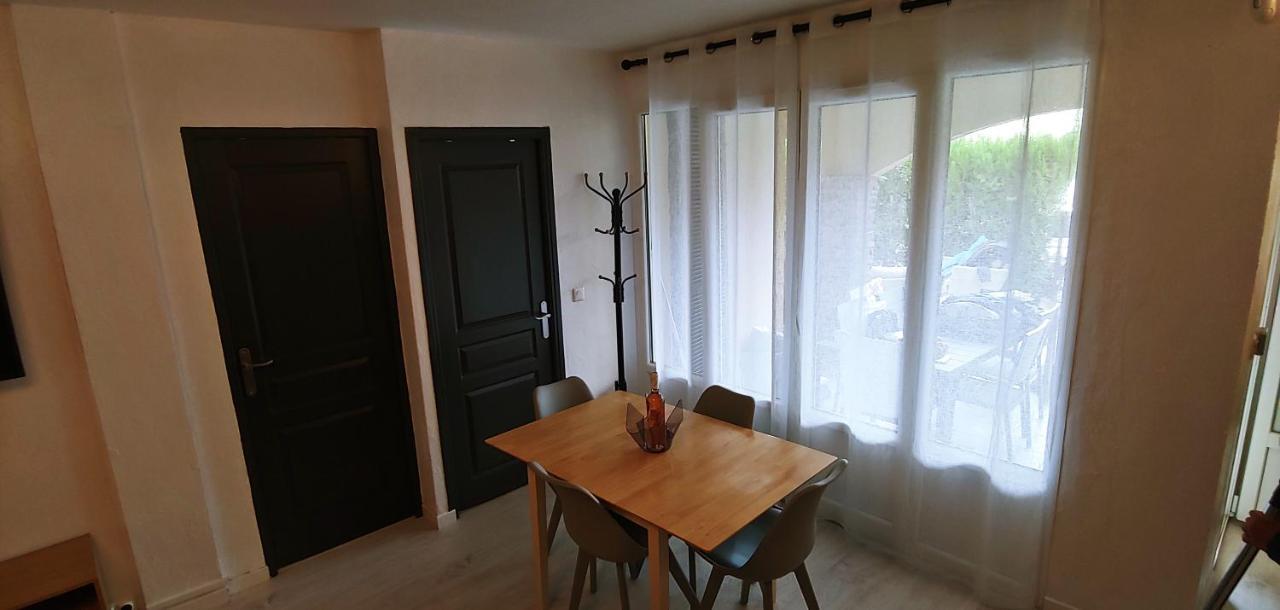Agreable T3 Avec Jardin Et Parking Prive, A 350M Du Centre Ville Et Des Plages, Wifi, Remise Supplementaire De 10 Pourcent Pour Une Location A La Semaine Кавалер-сюр-Мер Екстер'єр фото