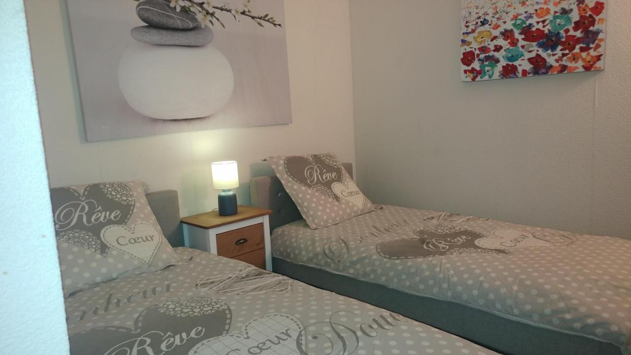 Agreable T3 Avec Jardin Et Parking Prive, A 350M Du Centre Ville Et Des Plages, Wifi, Remise Supplementaire De 10 Pourcent Pour Une Location A La Semaine Кавалер-сюр-Мер Екстер'єр фото